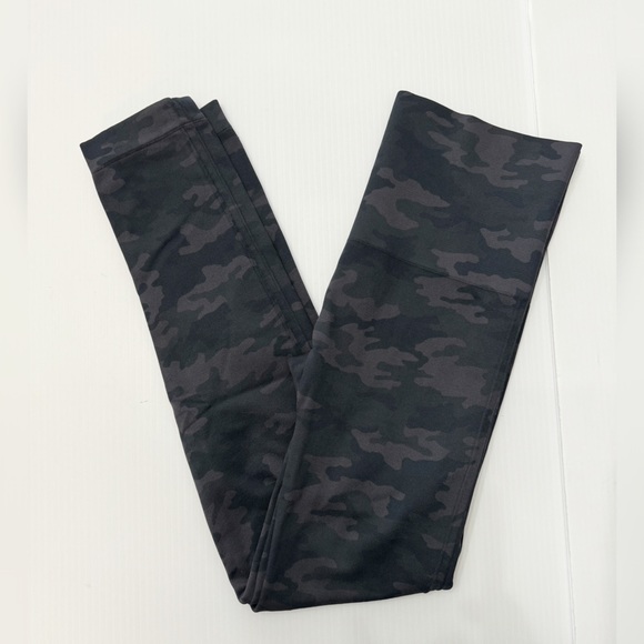 Spanx - Look At Me Now Camo Leggings - L - Picture 1 of 9